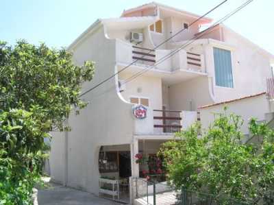 Apartments Zivogosce
