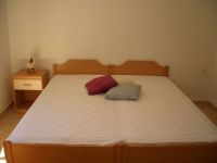 Apartments Milna Brac